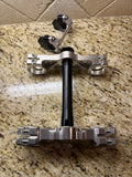 Ultra bee upgraded triple clamps