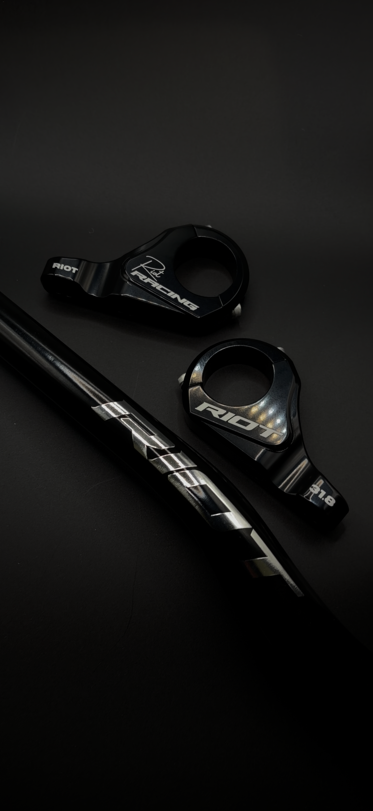 RiotRacing R2 Handlebars (800mm)