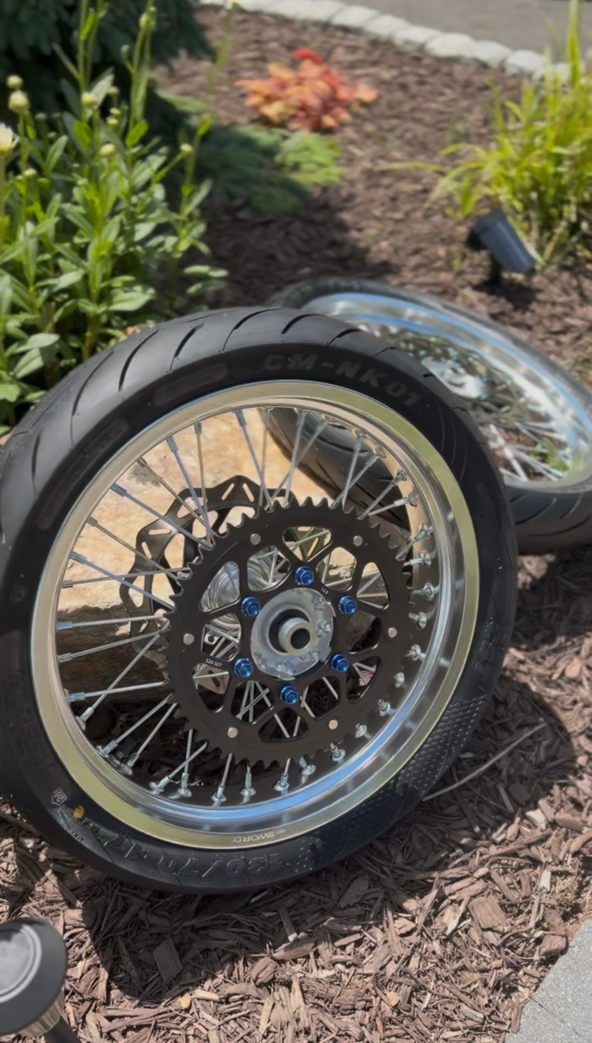 Talaria Komodo super motos