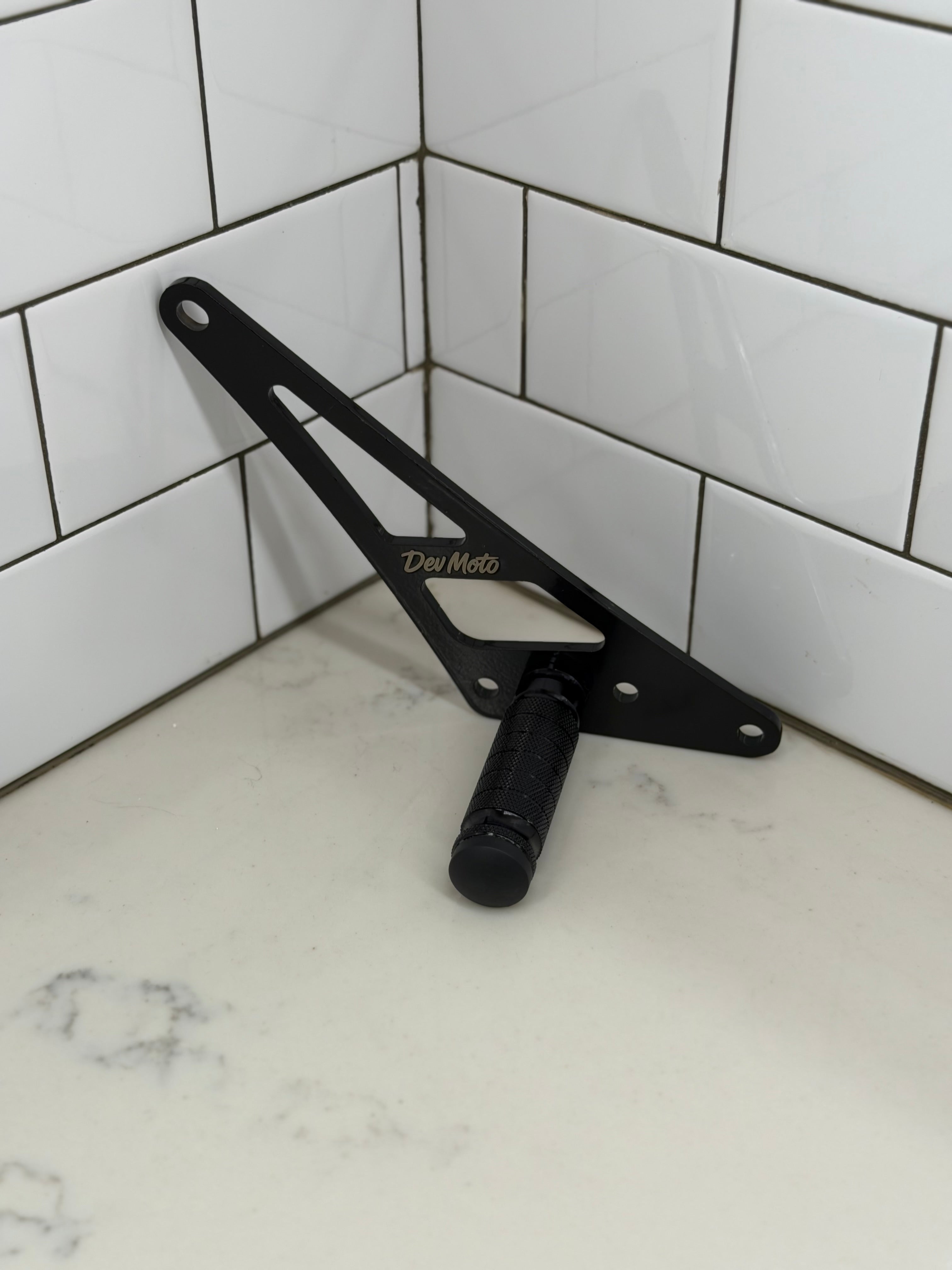 Emoto Shift Lock/Foot Lock (not restocking)